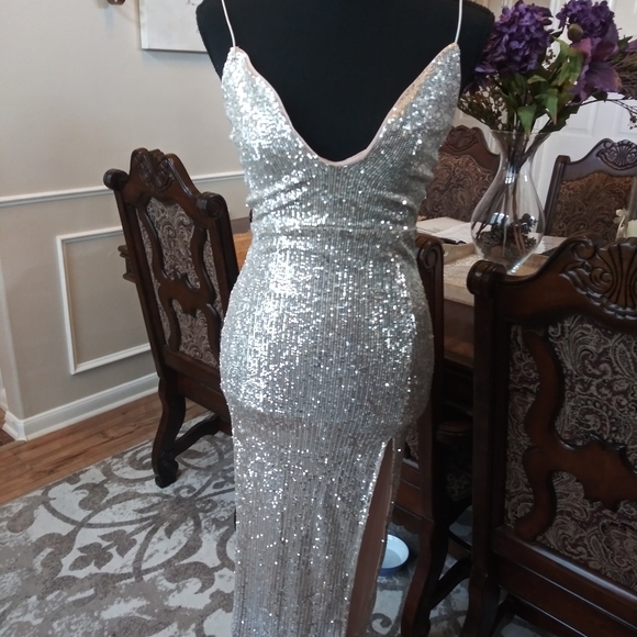 Fashion nova dress/ size S - Picture 12 of 12